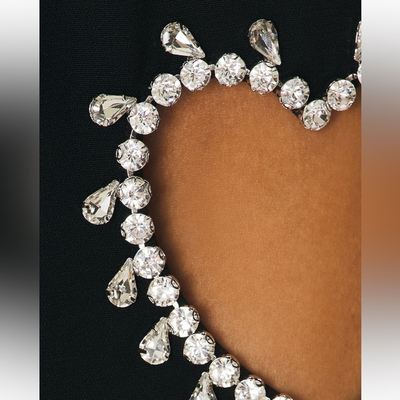 AREA Crystal Heart Cutout Short - Picture 4 of 9